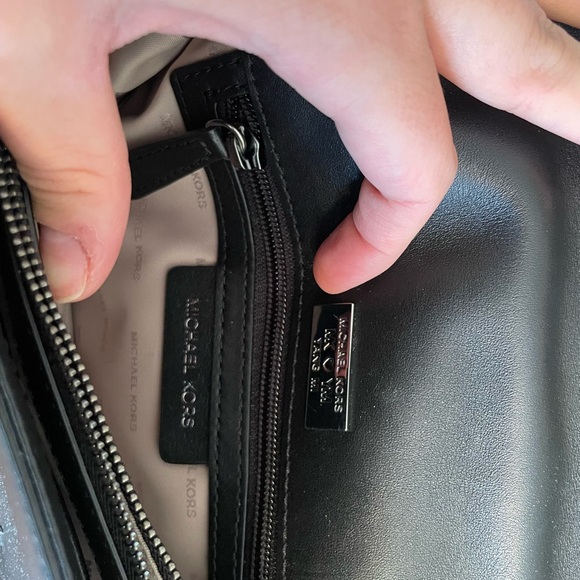 NWOT Black Michael Kors Shoulder Bag - Picture 8 of 10